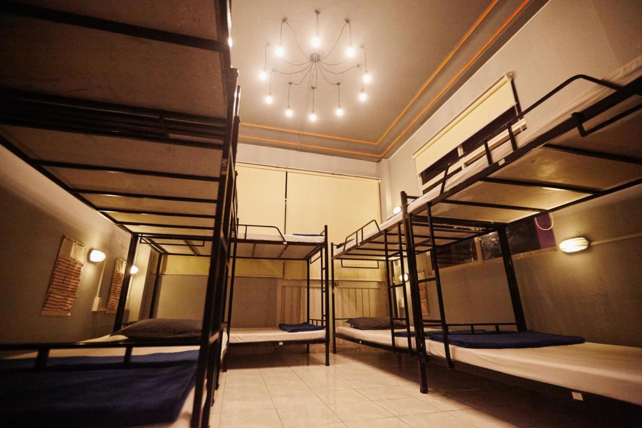 Dream Station - Saigon Hostel Ho Chi Minh City Exterior photo