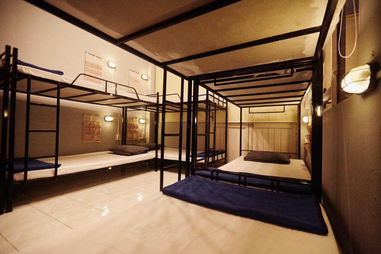 Dream Station - Saigon Hostel Ho Chi Minh City Exterior photo